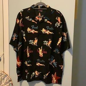 🎸Men’s Fender Pinup Girls & Guitar Shirt EUC 🎸